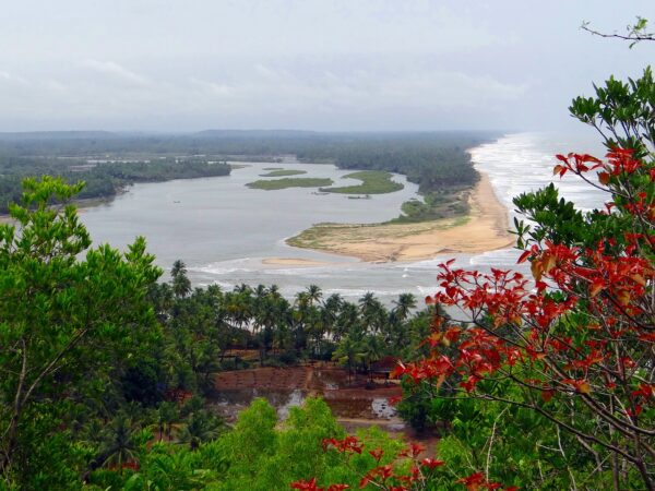 arabian sea, sumana river, ontinene beach-172592.jpg