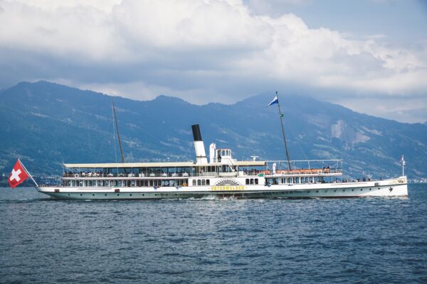 paddle steamer, ship, water-3617046.jpg