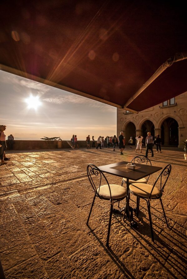 sunset, cafe, restaurant-4270849.jpg