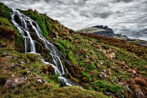 waterfall, mountain, nature-192984.jpg