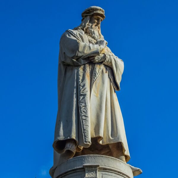 leonardo da vinci, sculpture, statue-3526516.jpg