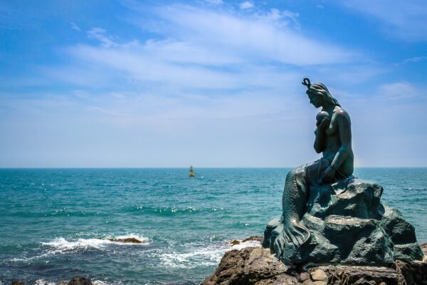 mermaid, haeundae beach, ocean-3838966.jpg