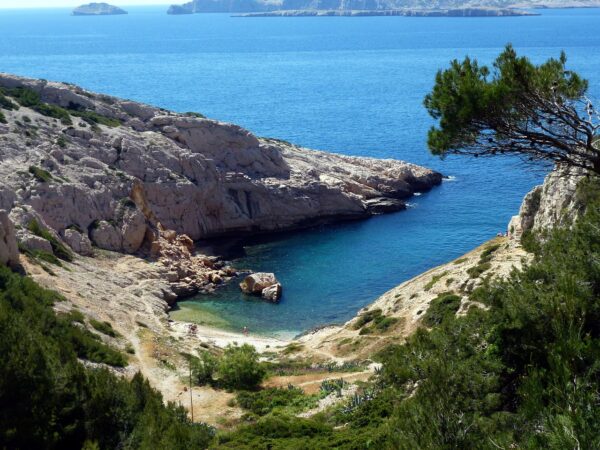 nature, cove, marseille-3800275.jpg