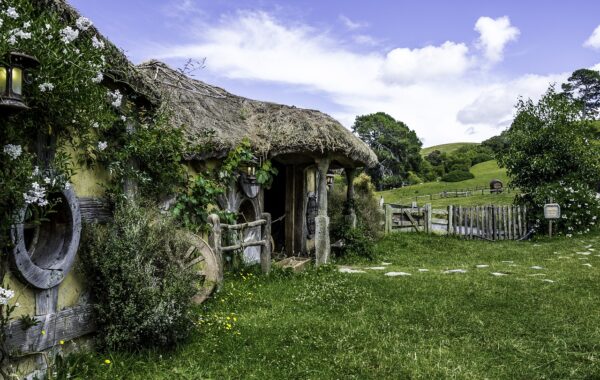 new zealand, hobbit, hobbiton-4661427.jpg