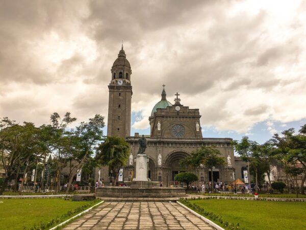 republic of the philippines, manila, cathedral-2077194.jpg