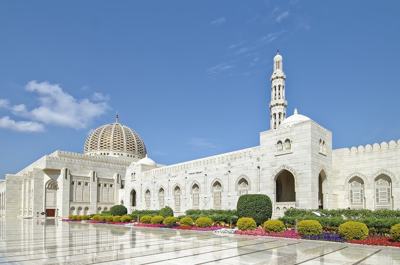 sultan qaboos grand mosque, oman, nutmeg-5963726.jpg