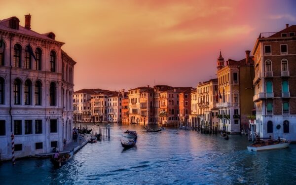 venice, italy, boats-2451047.jpg