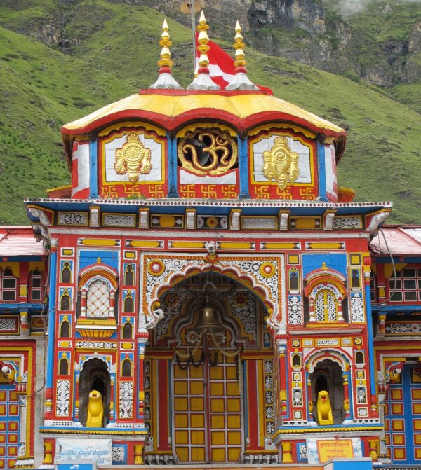vishnu temple, badrinath, himalaya-3101708.jpg