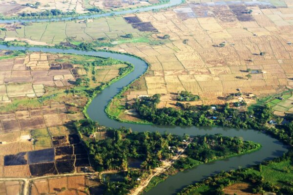 yangoon, yangon, approach-1566346.jpg