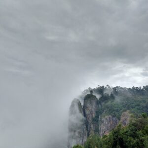 kodaikanal, rock pillars, nature-2704177.jpg